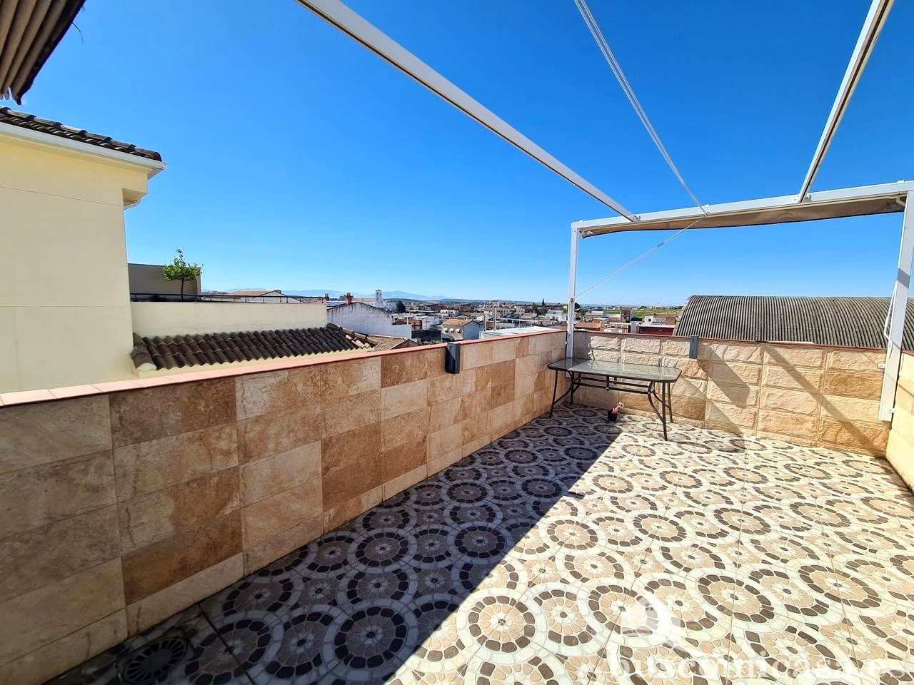 Casa de 123 m² en Linares