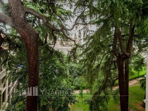 Appartamento 240 m² a Madrid