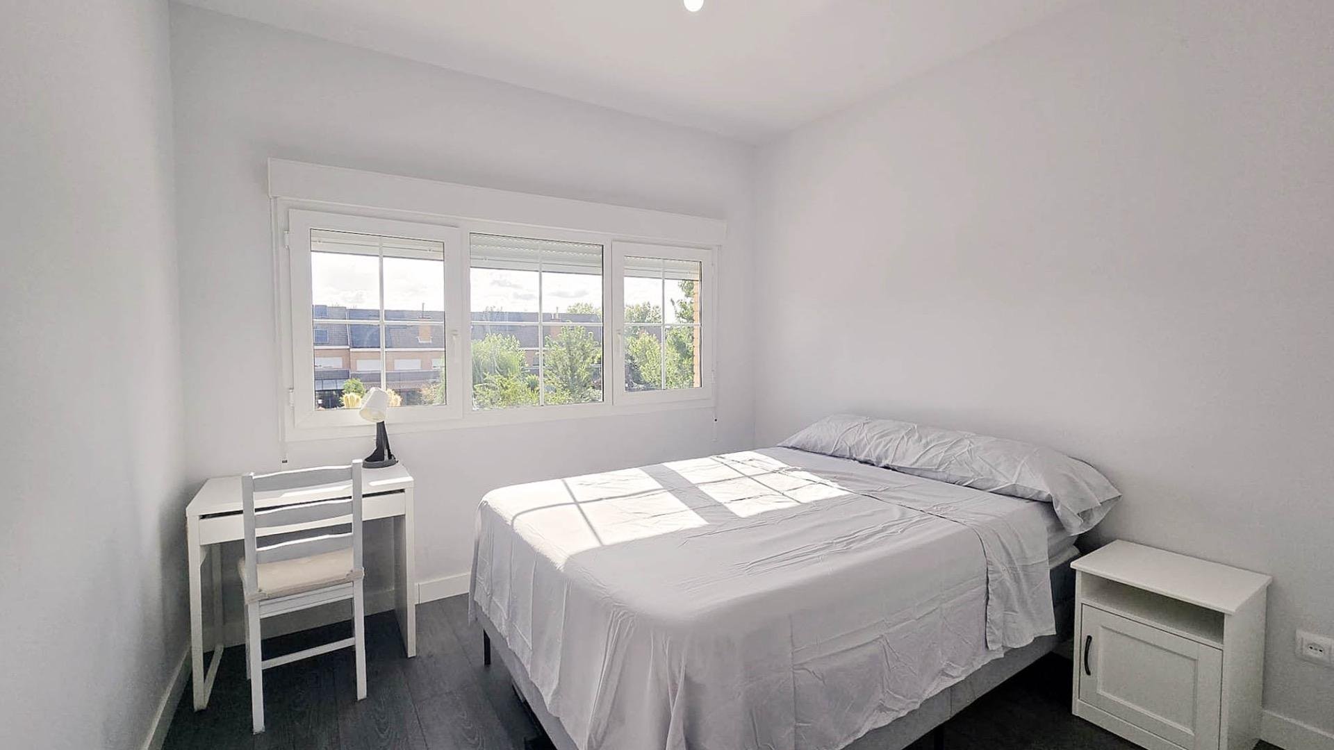 Zimmer 250 m², Villanueva de la Cañada