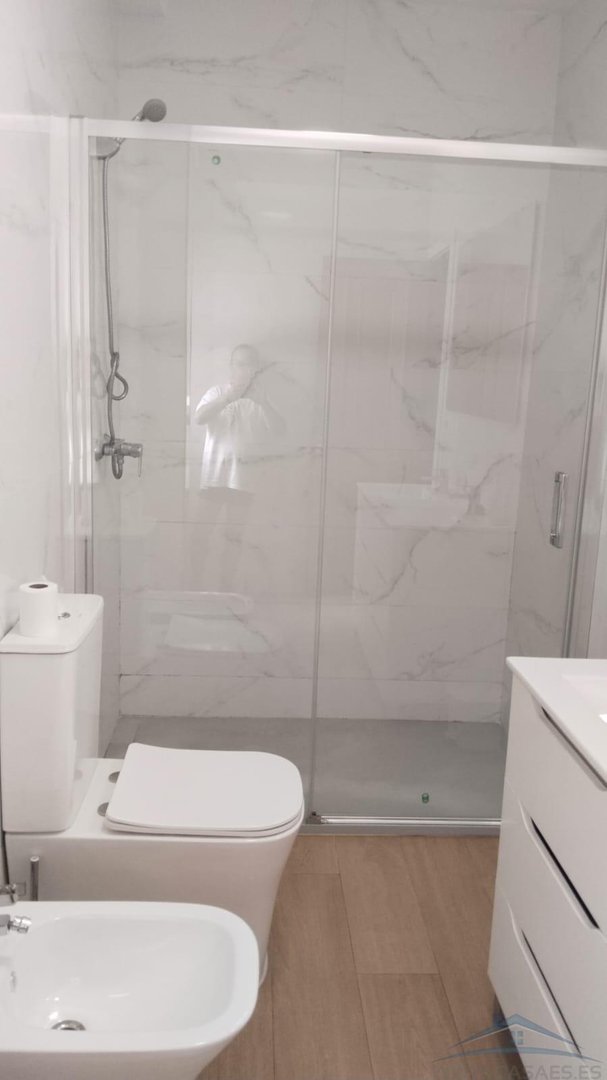 Habitación 140 m², Almería