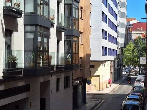 Pis de 71 m² a Gijón