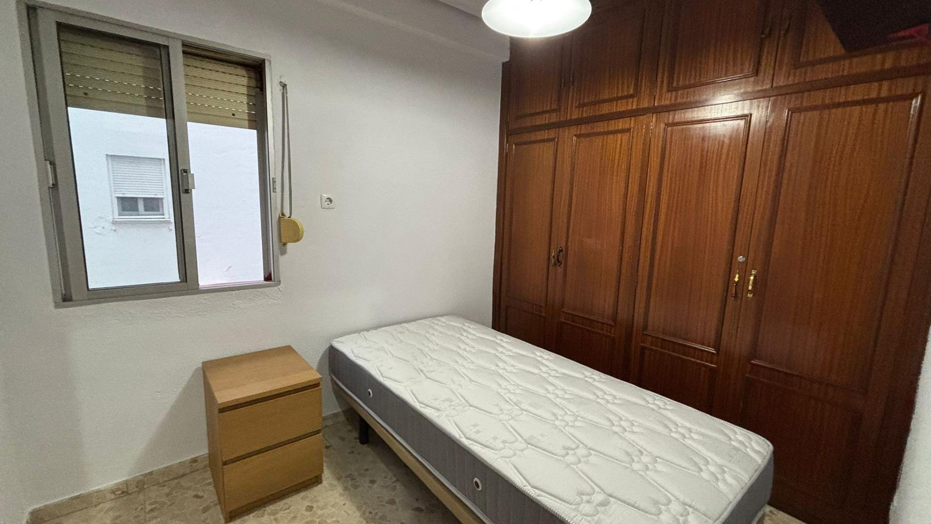 Habitación 68 m², Sevilla