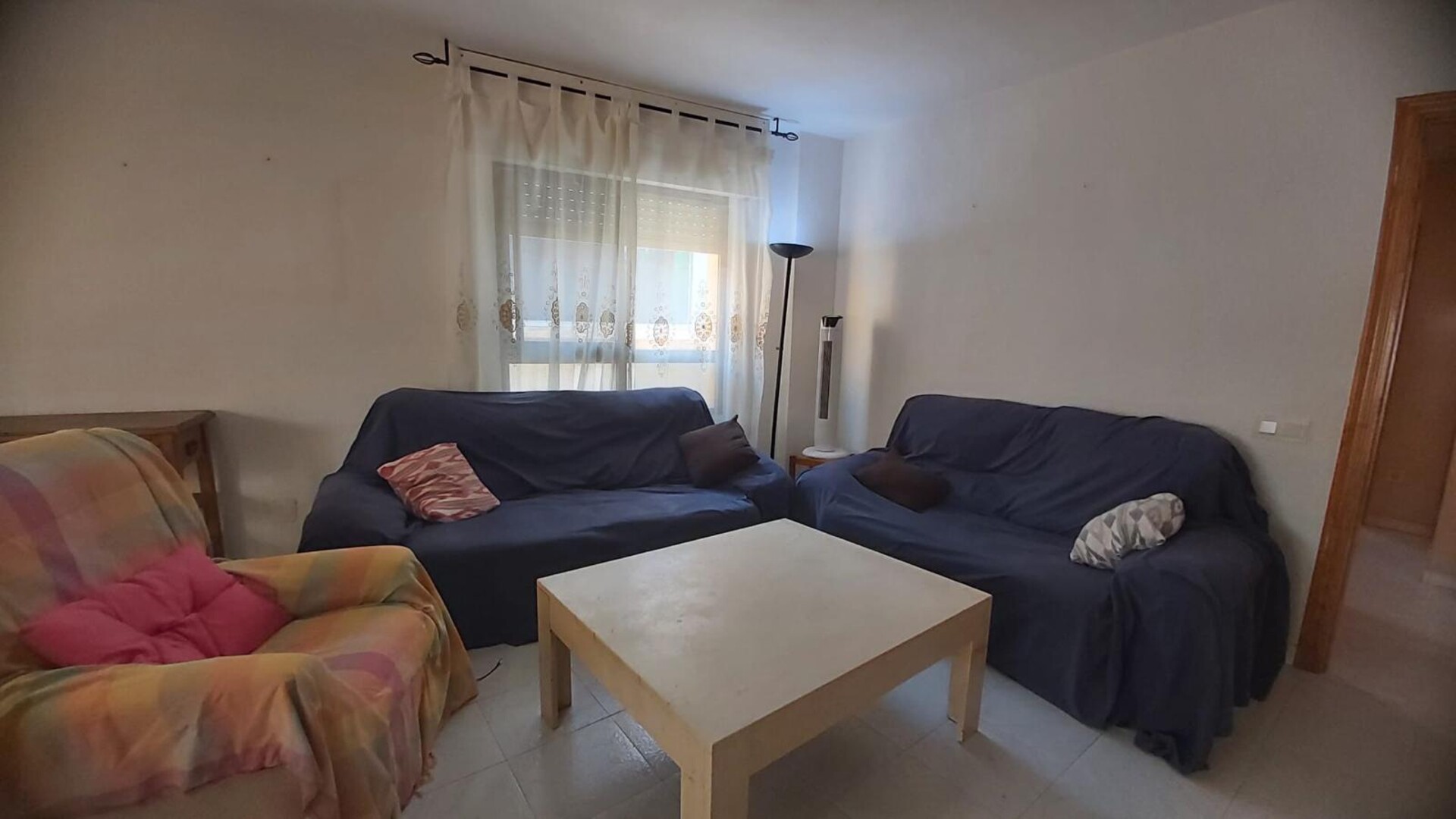 Habitación 189 m², Almería