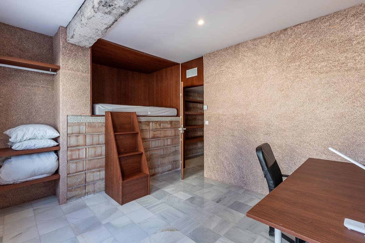 Piso de 120 m² en Granada