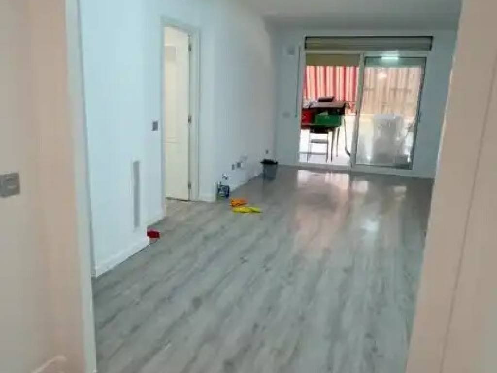 Apartamento 100 m² em Castelldefels