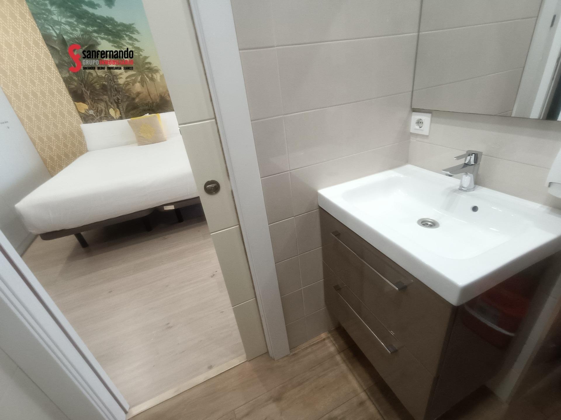 Piso de 45 m² en Santander