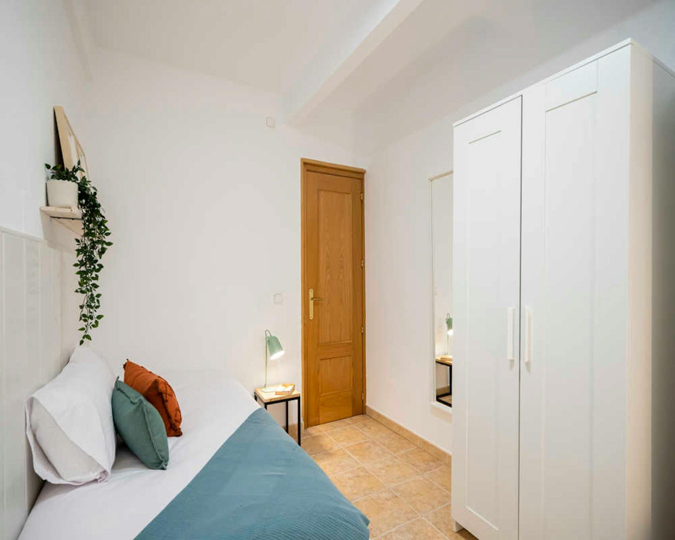 Habitación 600 m², Madrid