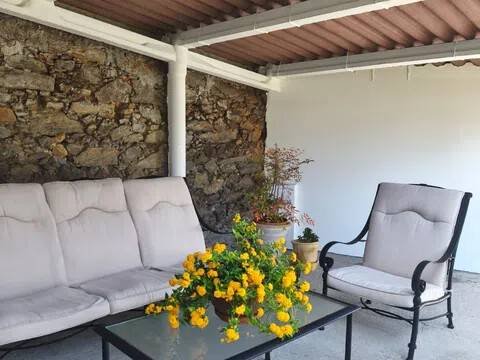 Casa de 280 m² en Oleiros