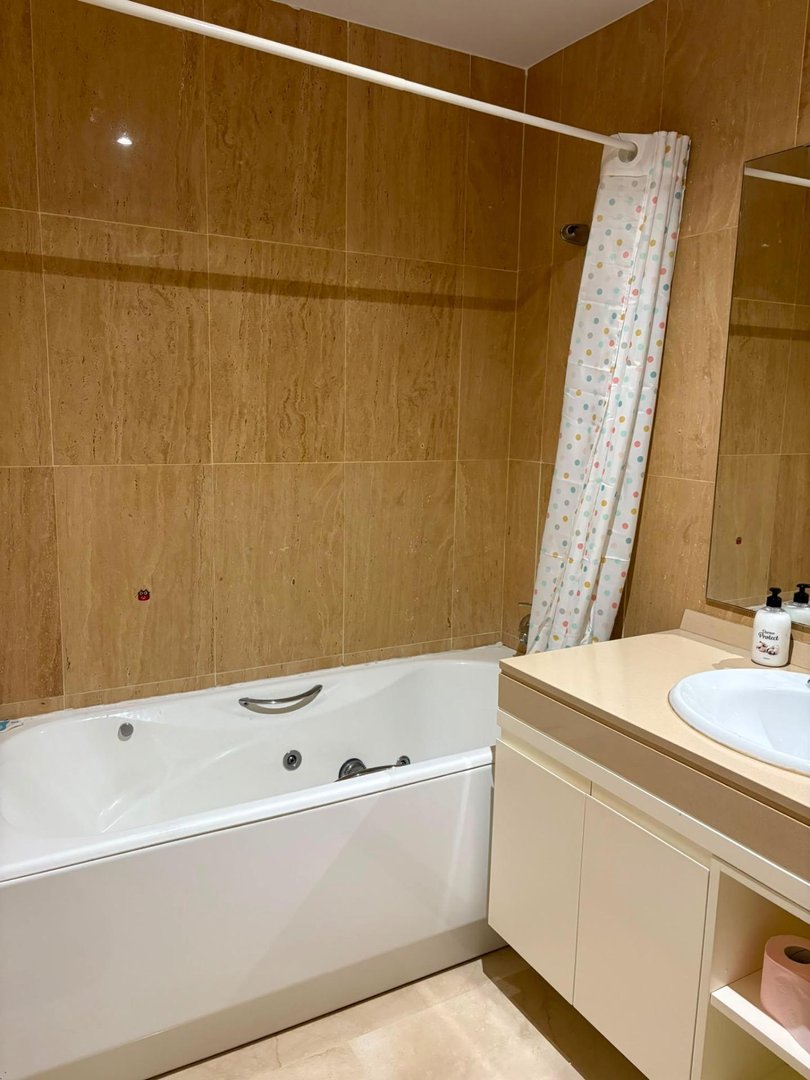 Piso de 88 m² en Motril