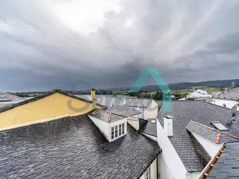 Piso de 120 m² en Castropol