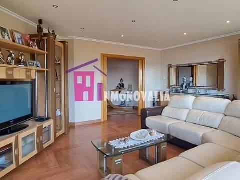 Casa de 180 m² en Moaña