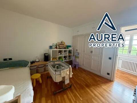 Haus 357 m² in Esplugues de Llobregat