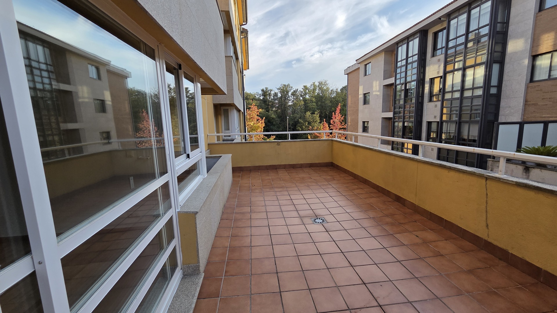 Wohnung 150 m² in Oleiros