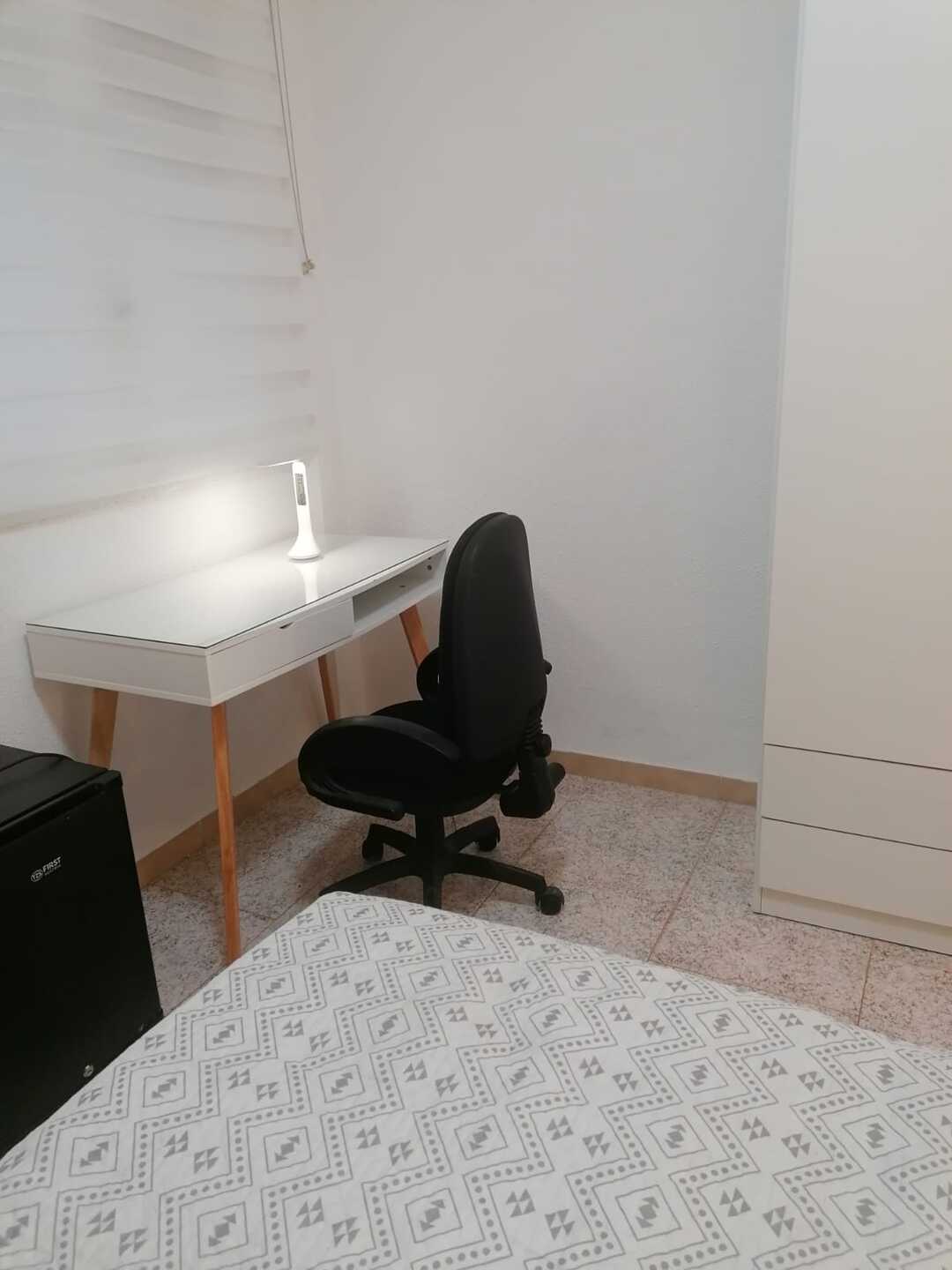 Habitació 130 m², Còrdova