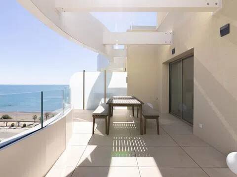 Apartamento 213 m² em el Puig de Santa Maria