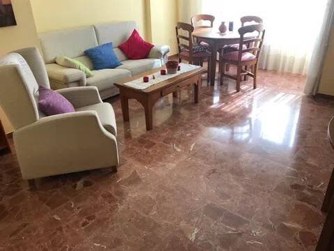 Piso de 100 m² en Albacete
