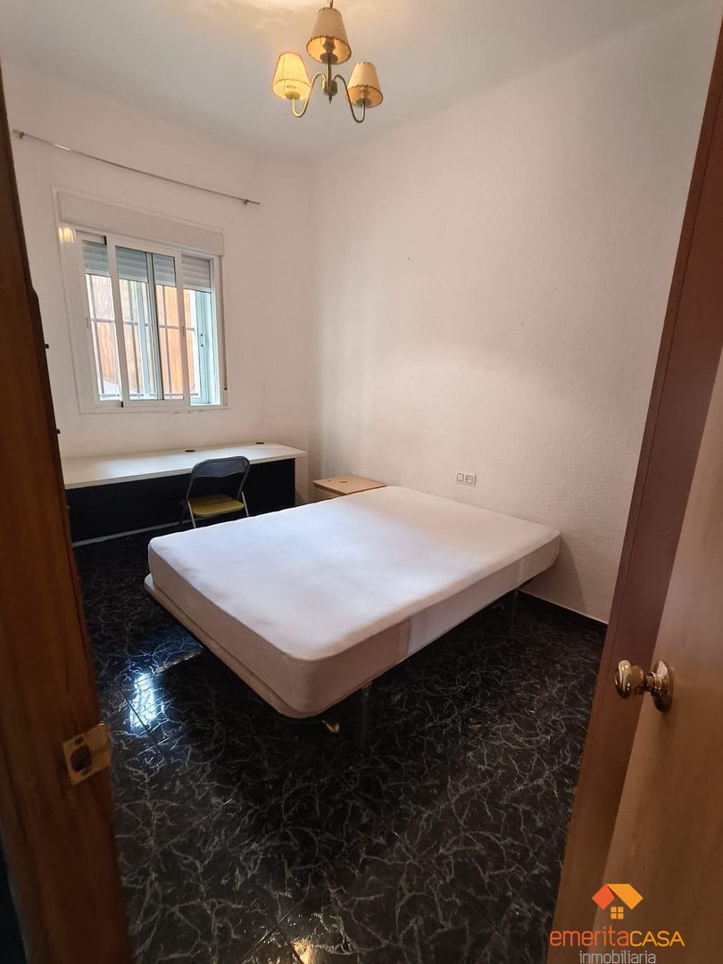 Piso de 95 m² en Cáceres