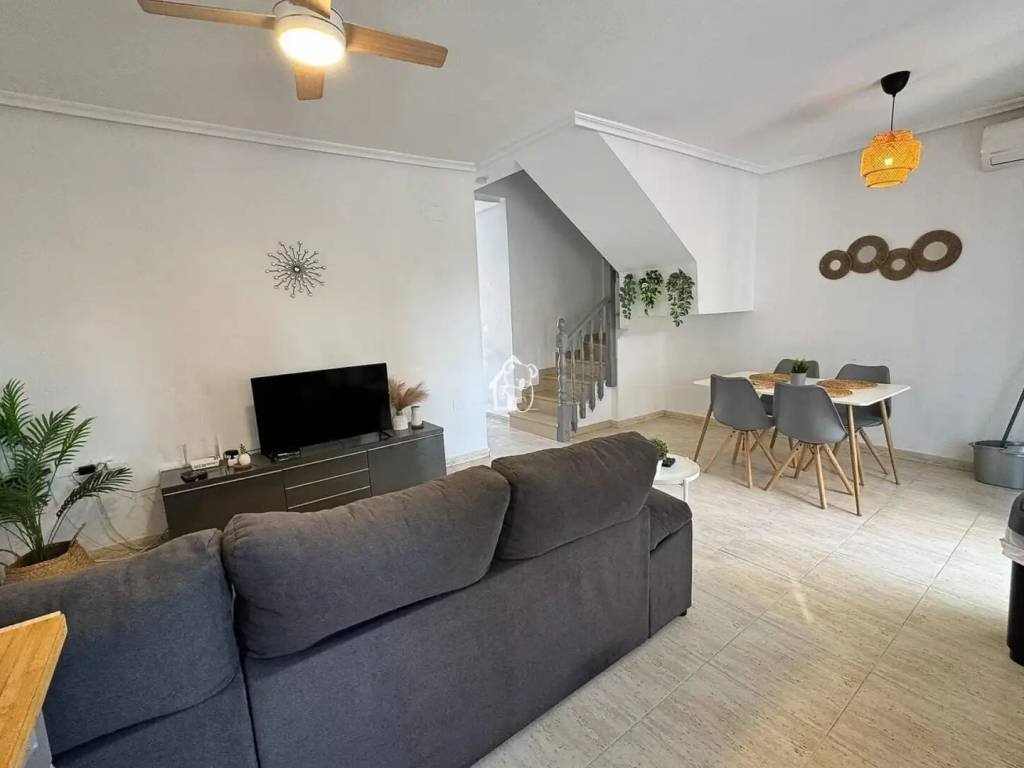 Casa de 84 m² en San Miguel de Salinas