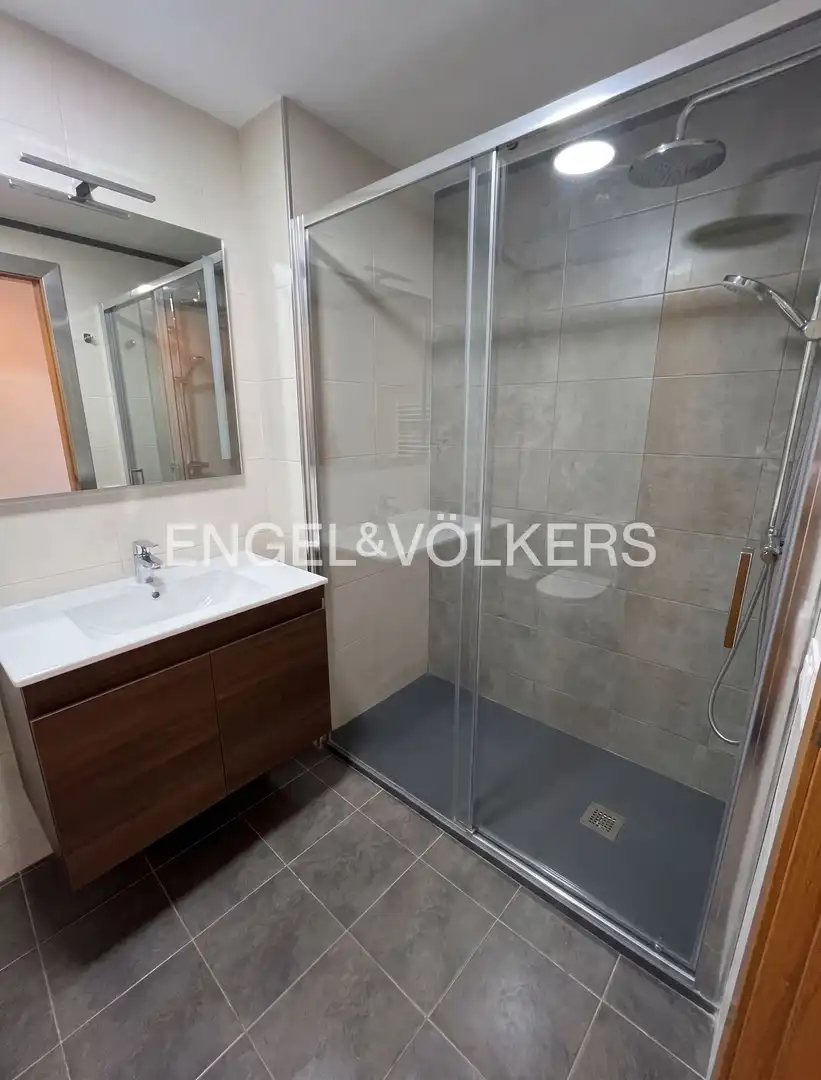 Wohnung 100 m² in Madrid