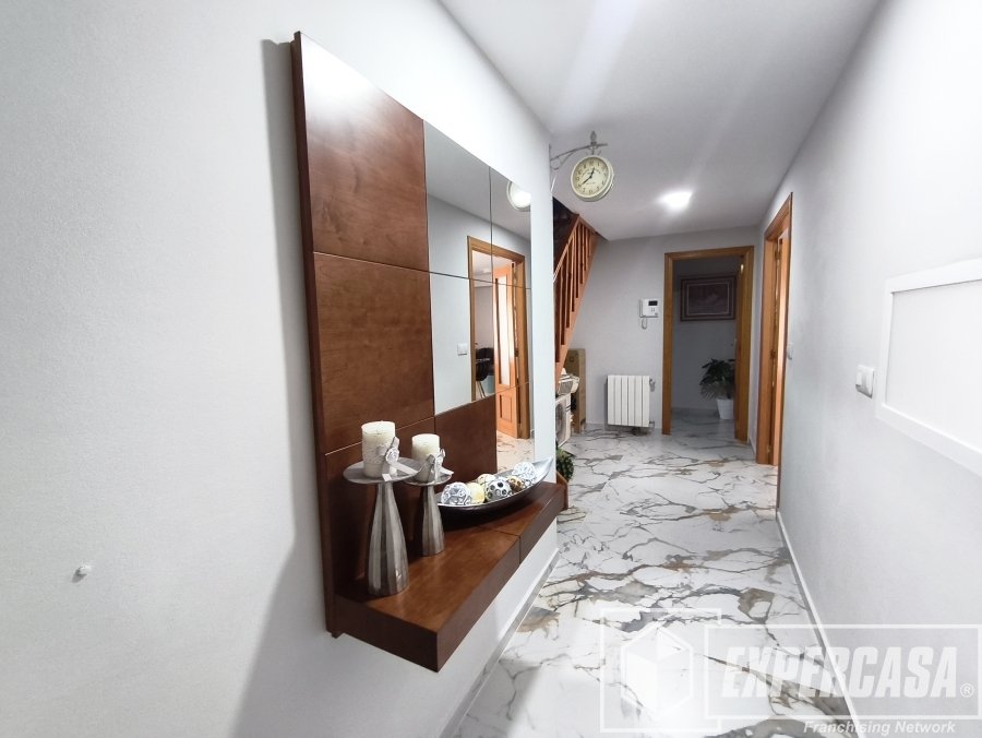 Piso de 128 m² en Manises