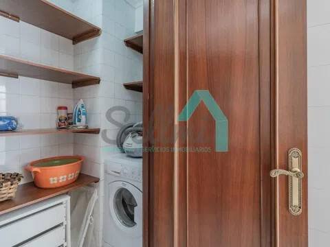 Piso de 75 m² en Oviedo