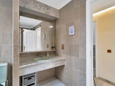 House 230 m² in Casares