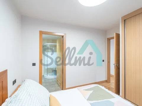 Piso de 51 m² en Oviedo