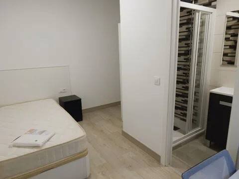 Habitación 102 m², Ávila