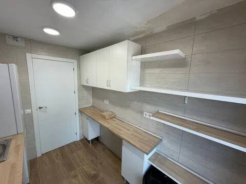 Habitació de lloguer, Pinto