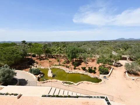 Casa de 617 m² a Campos