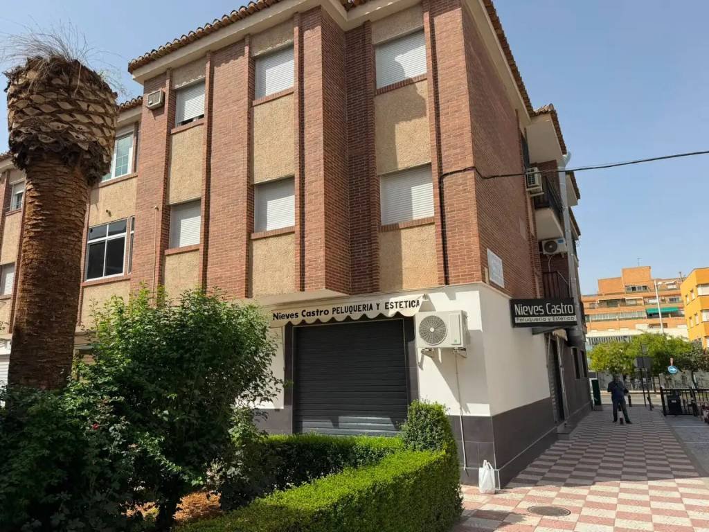 Piso de 90 m² en Granada