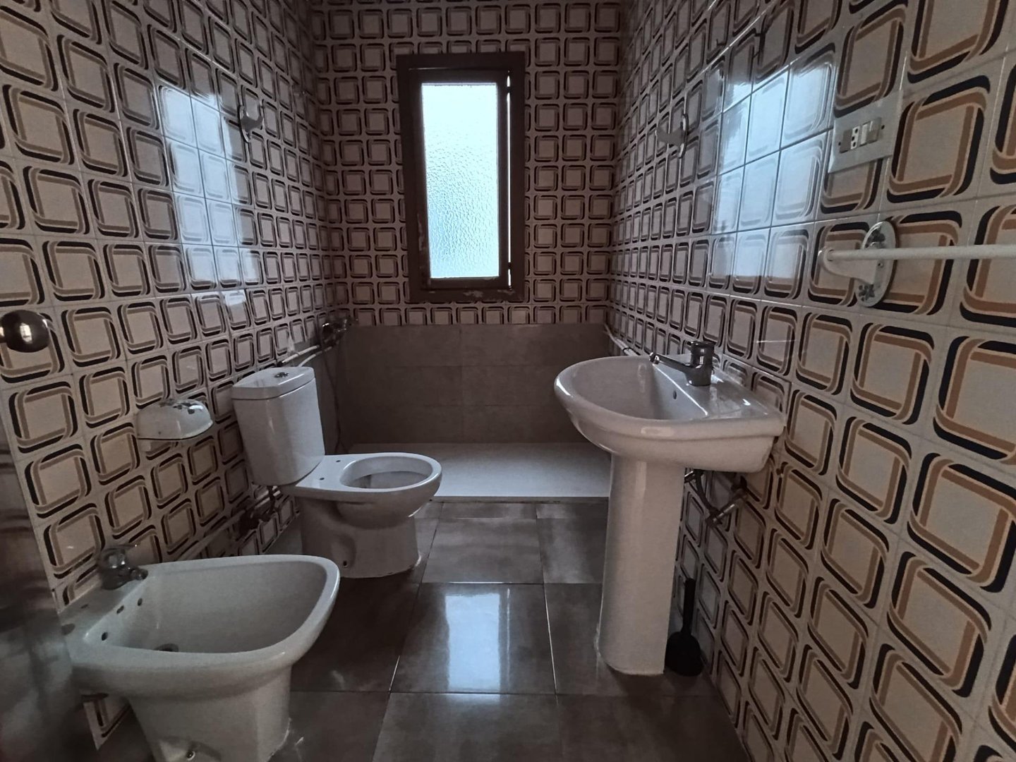 Piso de 80 m² en Adra
