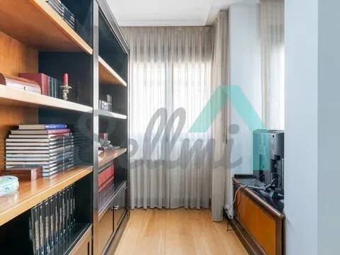 Pis de 92 m² a Oviedo
