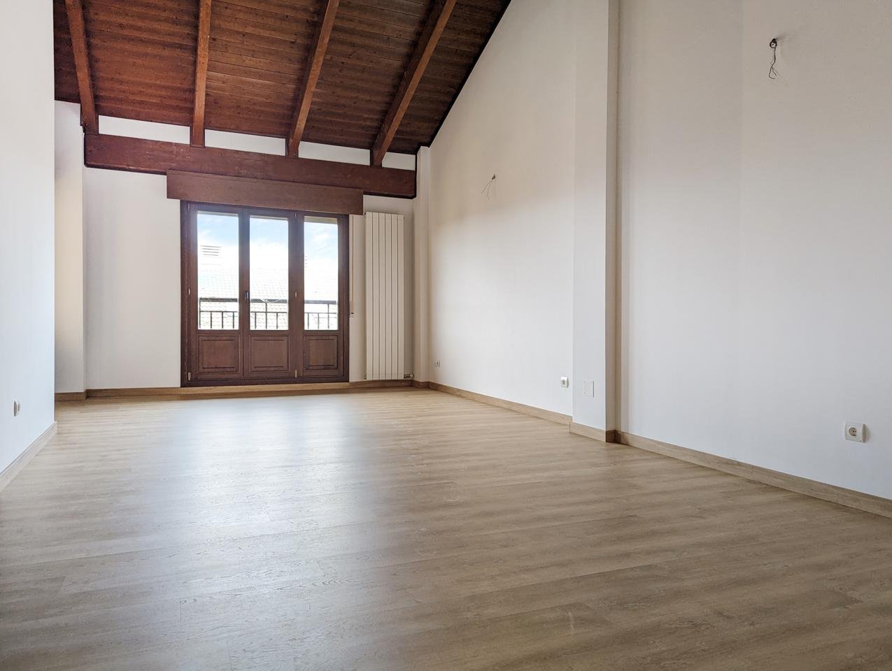 Piso de 129 m² en Sojuela