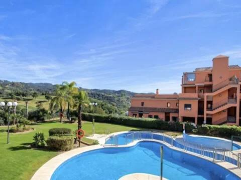 Flat 140 m² in Marbella