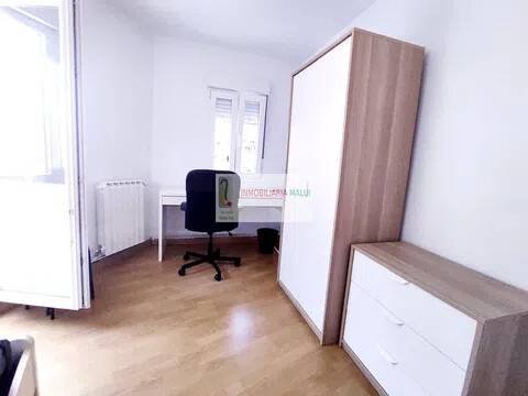 Pis de 130 m² a Oviedo
