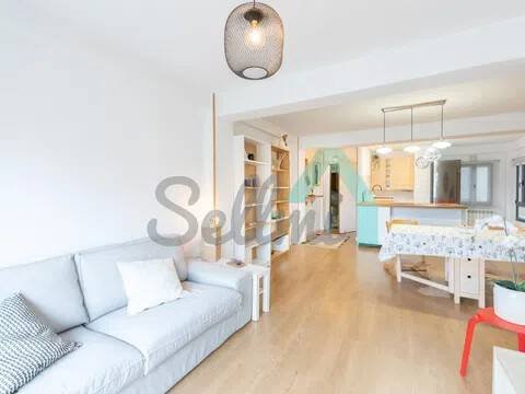 Pis de 86 m² a Oviedo