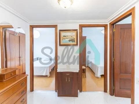 Piso de 80 m² en Oviedo