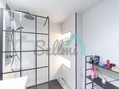 Casa de 200 m² en Mieres