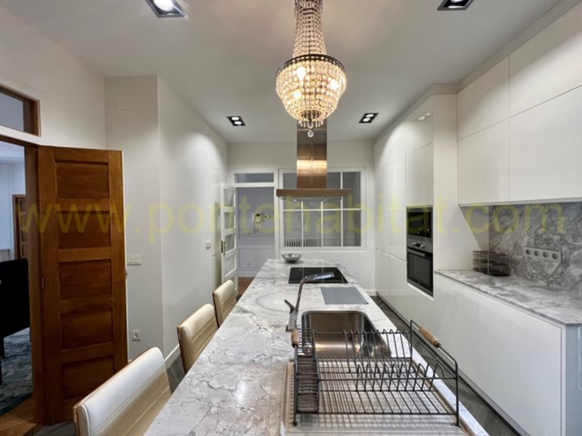 Piso de 150 m² en Pontevedra