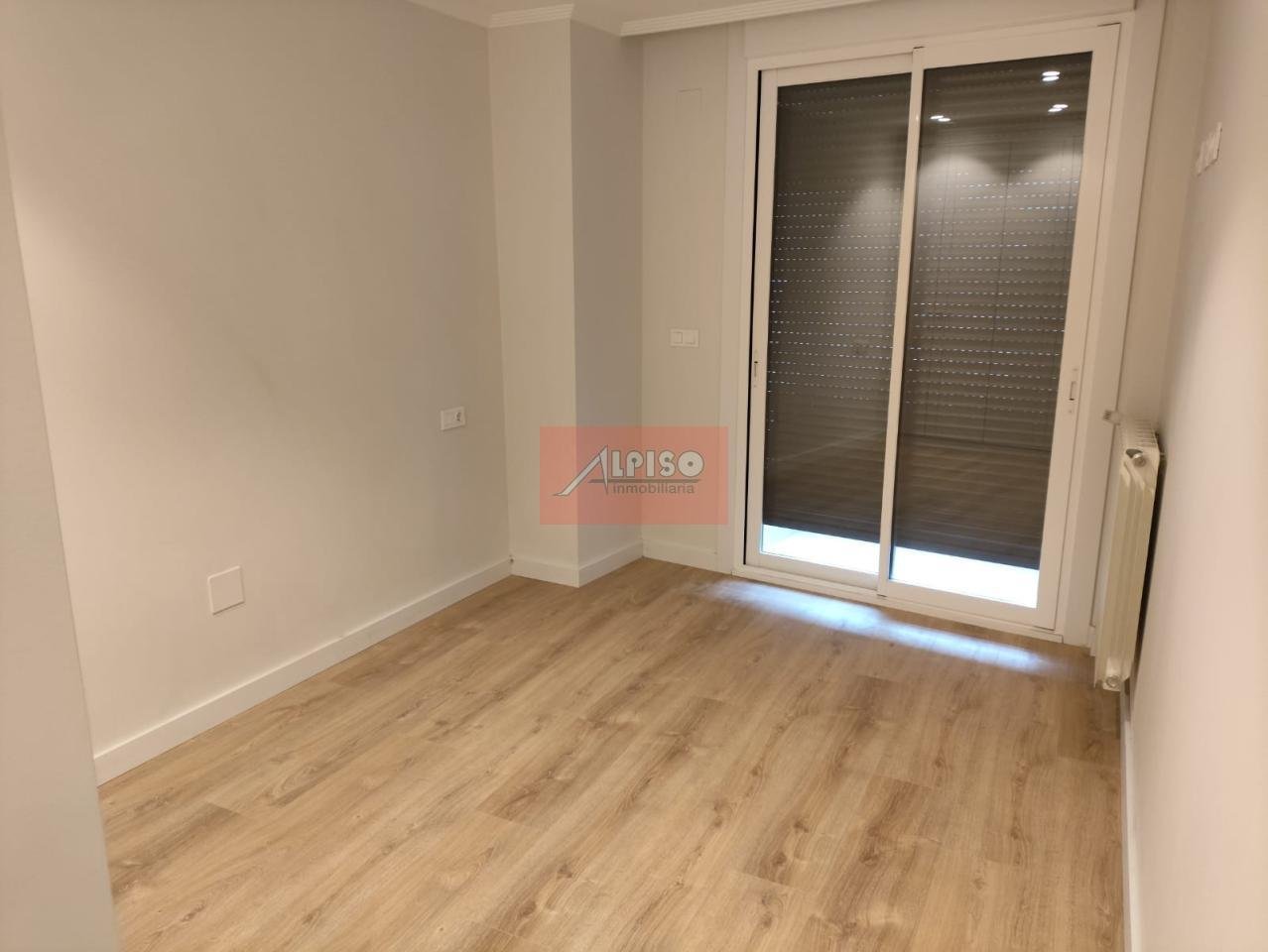 Piso de 60 m² en Ourense