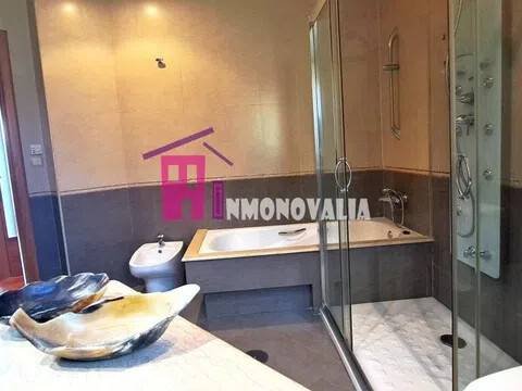 Casa de 180 m² en Moaña