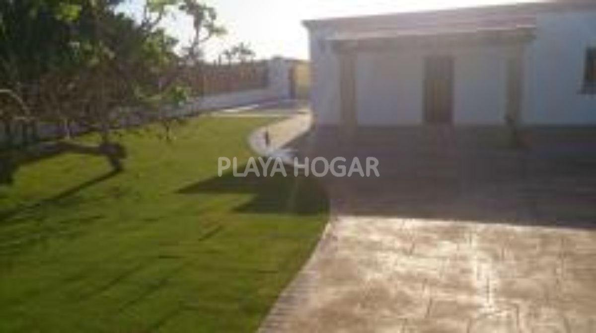 Casa de 90 m² en Rota