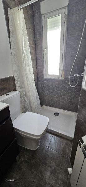 Habitación 80 m², León