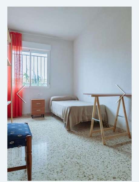 Piso de 90 m² en Granada