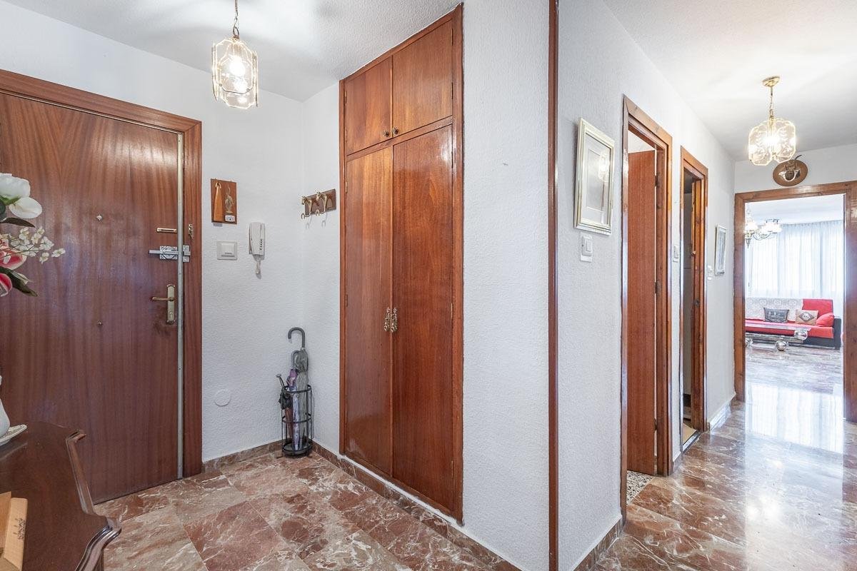 Piso de 96 m² en Granada