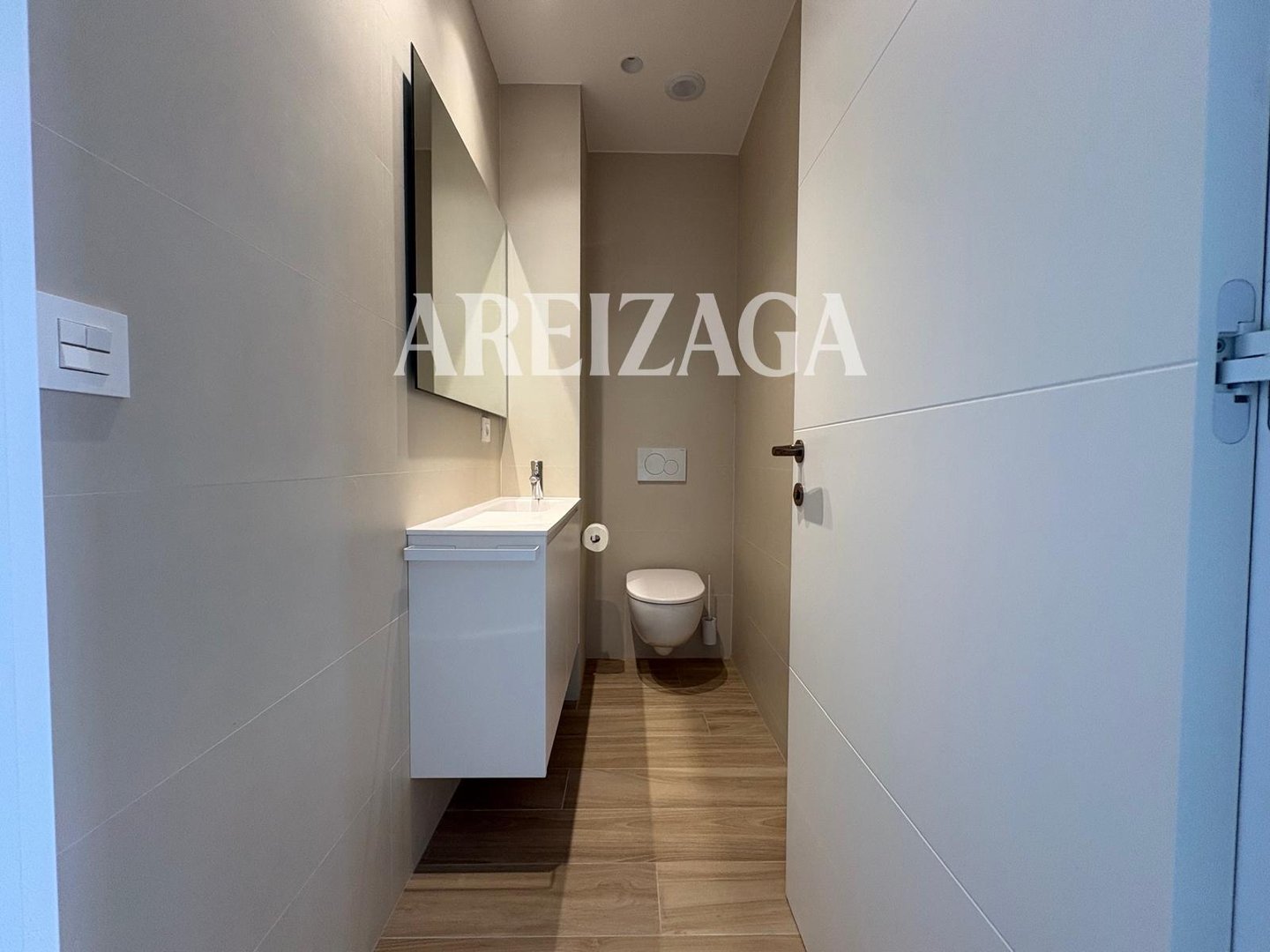 Casa de 200 m² en San Sebastián