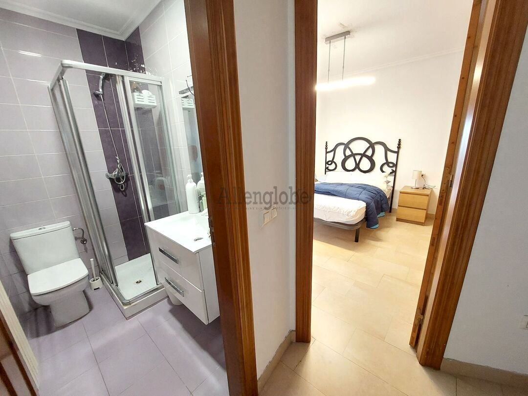 Piso de 75 m² en Oviedo