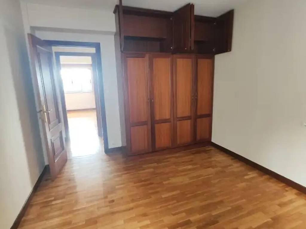Wohnung 90 m² in Santiago de Compostela
