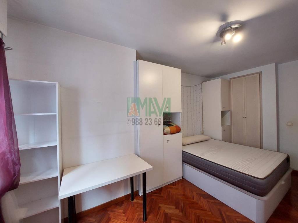 Piso de 85 m² en Ourense